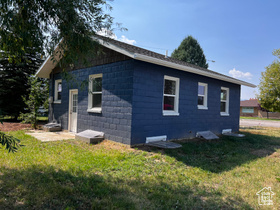 Photo 5 for 275 S Main St