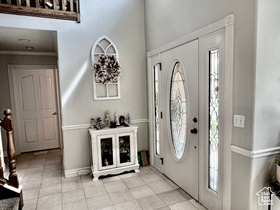 Photo 4 for 302 W Hidden Hollow Dr