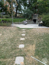 Photo 2 for 4215 S Holladay Blvd