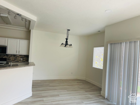 Photo 5 for 12801 S Stromy Meadow Dr