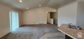 Photo 5 for 203 W Caracara St