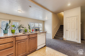 Photo 4 for 773 W Club Oaks Dr