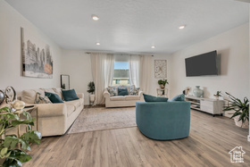 Photo 4 for 973 E Citadel Ln #2270