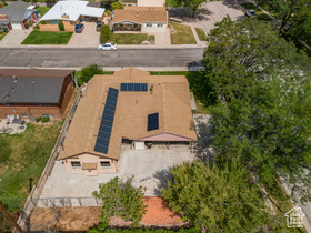 Photo 4 for 525 S Cedarwood Ter