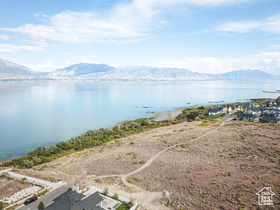 121 E Eagles Nest Way MLS #2110273