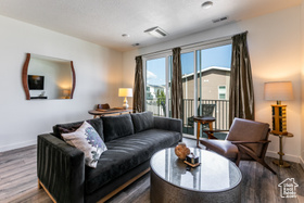 Photo 2 for 6684 N Silver Creek Dr #16