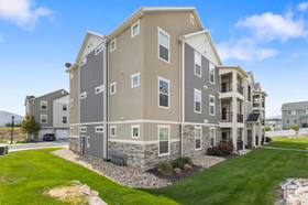 Photo 6 for 1834 W Newcastle Ln #201