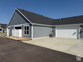 Photo 2 for 9 S 3830 West #441