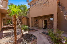 Photo 2 for 340 N Country Ln #66