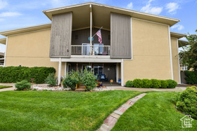 Photo 5 for 305 Peach Ln #G