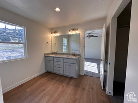 Photo 4 for 7336 N Long Ridge Dr #615