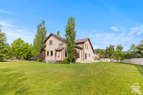 Photo 5 for 5927 Dartmouth Dr
