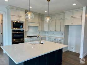Photo 2 for 6758 W Miramar St #5-452