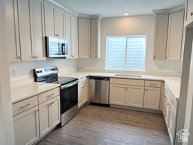Photo 4 for 6758 W Miramar St #5-452