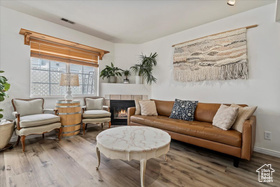 Photo 2 for 3214 W Monterey Ln