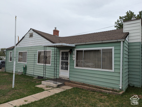 Photo 1 for 169 Carson Ave