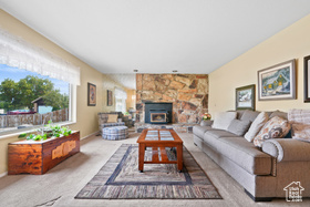 Photo 5 for 2370 W Cynthia Ann Cir