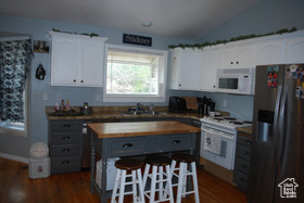 Photo 6 for 1658 E Dover Dr