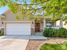 Photo 3 for 13094 S Pioneer Park Dr