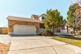 Photo 3 for 1189 W 290 N Westwood Blvd
