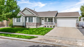 Photo 2 for 2047 E Shadow Dr