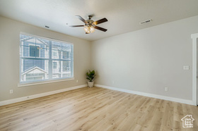 Photo 3 for 14648 S Mckellen Dr #B203