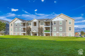 Photo 1 for 14648 S Mckellen Dr #B203