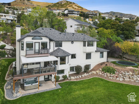 Photo 5 for 2428 S Scenic Dr