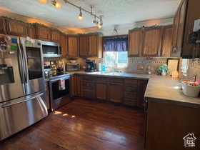 Photo 4 for 121 N 3rd St