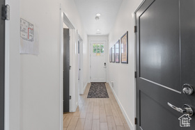 Photo 3 for 501 E Tincup Ln #31
