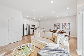 Photo 2 for 5801 S Garnet Dr #1-101