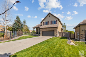 Photo 3 for 2659 W Shady Hollow Ln