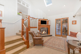 Photo 3 for 2490 E Murray Holladay Rd