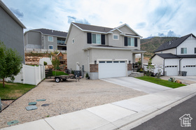 Photo 2 for 1373 S Raintree Ln