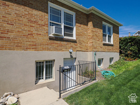 Photo 5 for 288 E 10th Ave