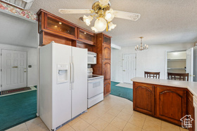 Photo 2 for 5689 S Spacerama Dr
