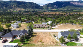4133 N Wolf Ridge Cir MLS #2110864