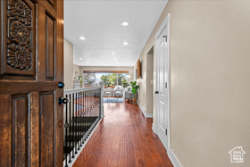 Photo 2 for 3976 Pine Tree Dr