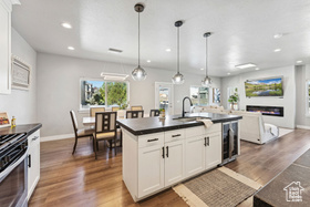 Photo 5 for 7589 N Silver Park Dr