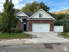 Photo 1 for 810 E 2025 North