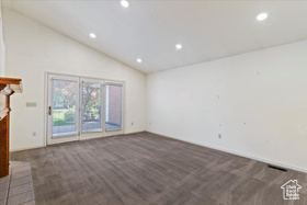 Photo 6 for 5454 S 150 East #39