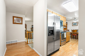 Photo 2 for 825 N 350 East