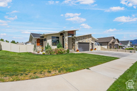 Photo 3 for 7516 W Black Rock Ln #16