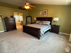 Photo 4 for 369 E Culross Cir