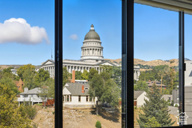 Photo 6 for 241 N Vine St #802E