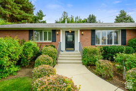 Photo 6 for 3256 E Mcneill Cir