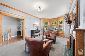 Photo 4 for 377 N Center St