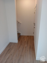 Photo 4 for 238 W Paramount Ave #102