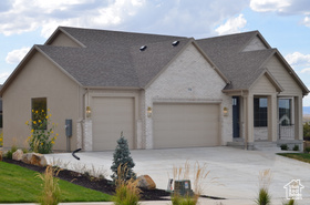 Photo 3 for 796 Ridge View Dr #85