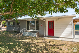 Photo 2 for 3111 S Beaver St